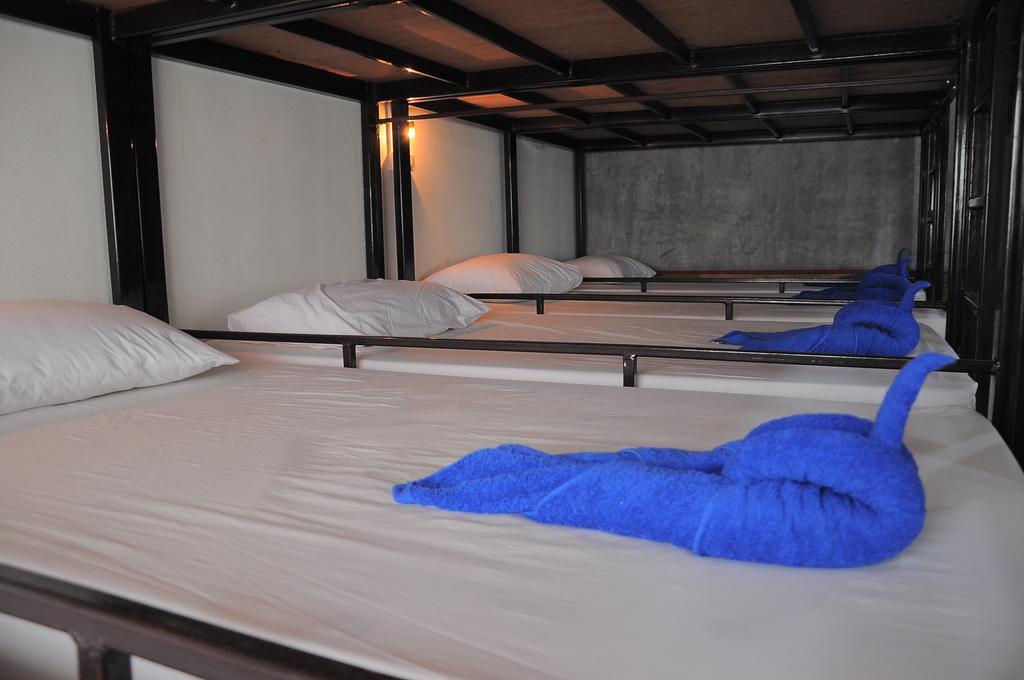 Mickey Hostel Haad Rin Room photo