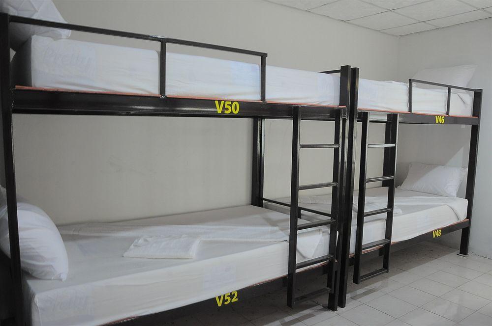 Mickey Hostel Haad Rin Exterior photo