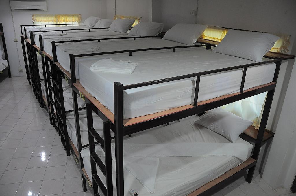 Mickey Hostel Haad Rin Exterior photo