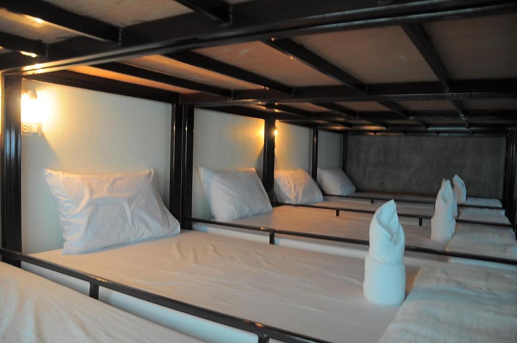 Mickey Hostel Haad Rin Exterior photo