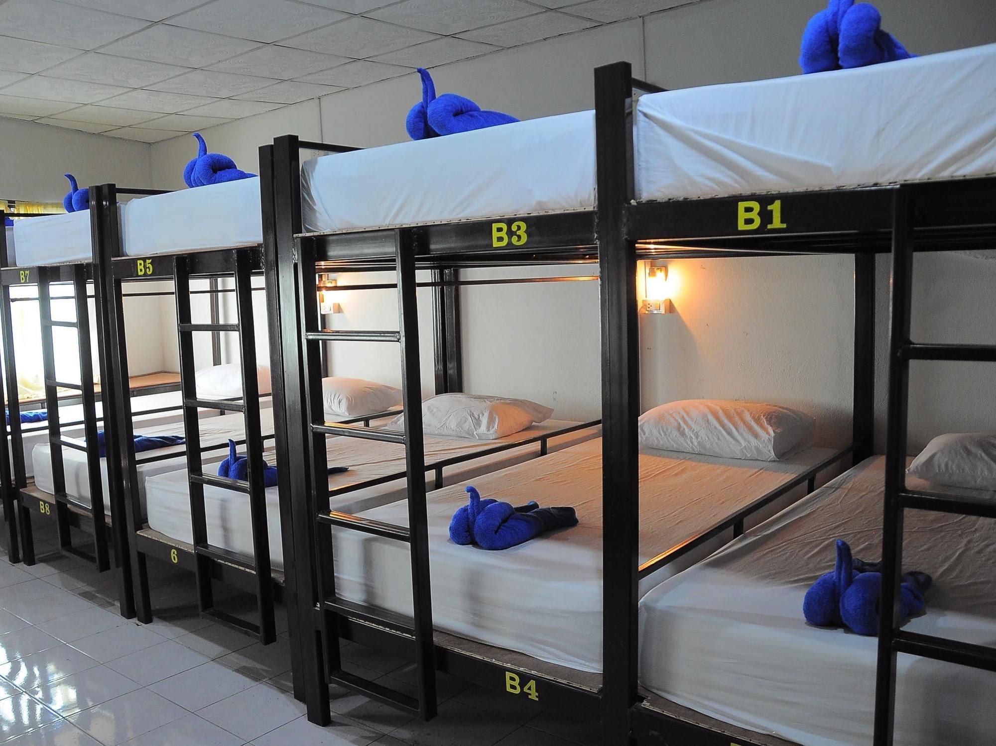 Mickey Hostel Haad Rin Exterior photo